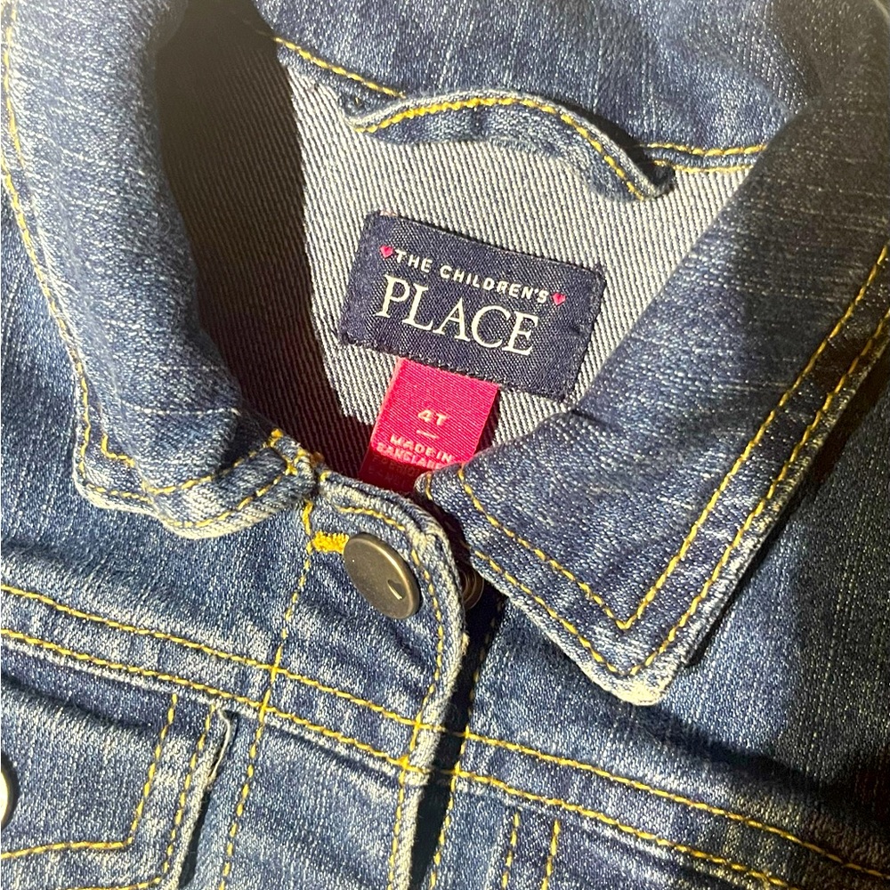 Girl’s Jean Jacket size 4T